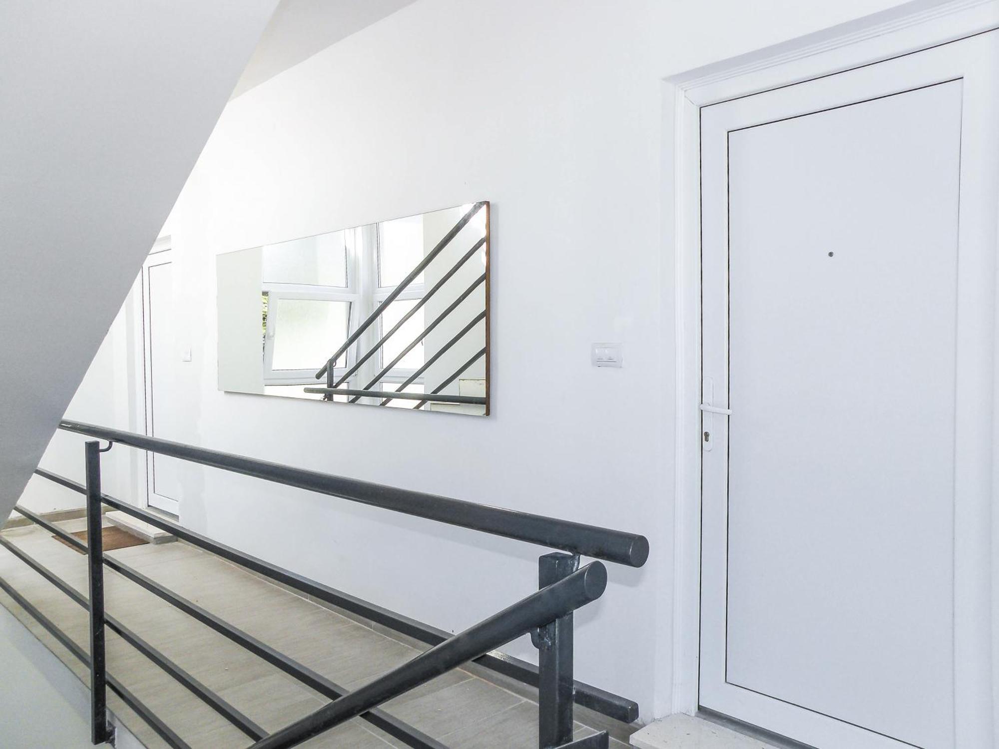 Apartment With Terrace And Free Parking - Beach Nearby Split Exterior photo